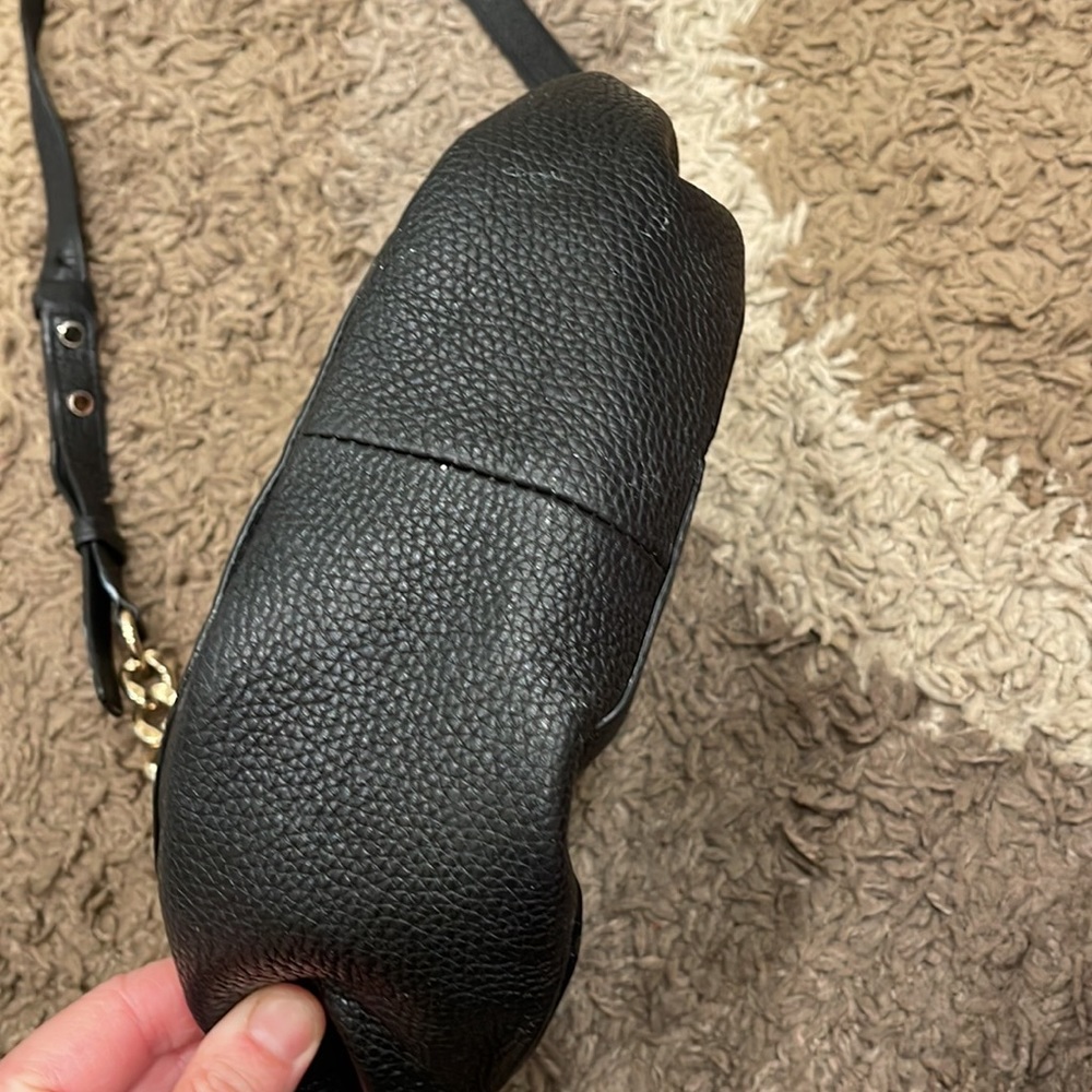 Michael Kors Cecila MD Saddle Bag Pebble Leather Black - Picture 3 of 9